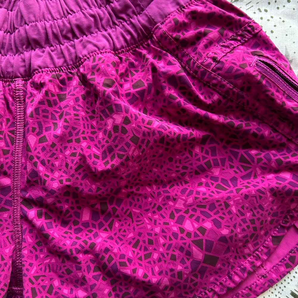 Lululemon Tracker Short III - Picture 7 of 11